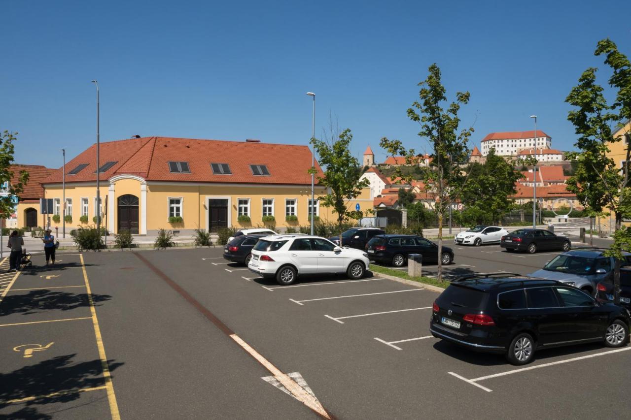 Apartments Nestl Ptuj Ngoại thất bức ảnh